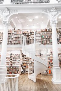 Carturesti Carusel, Bookshop in Bucharest, Romania