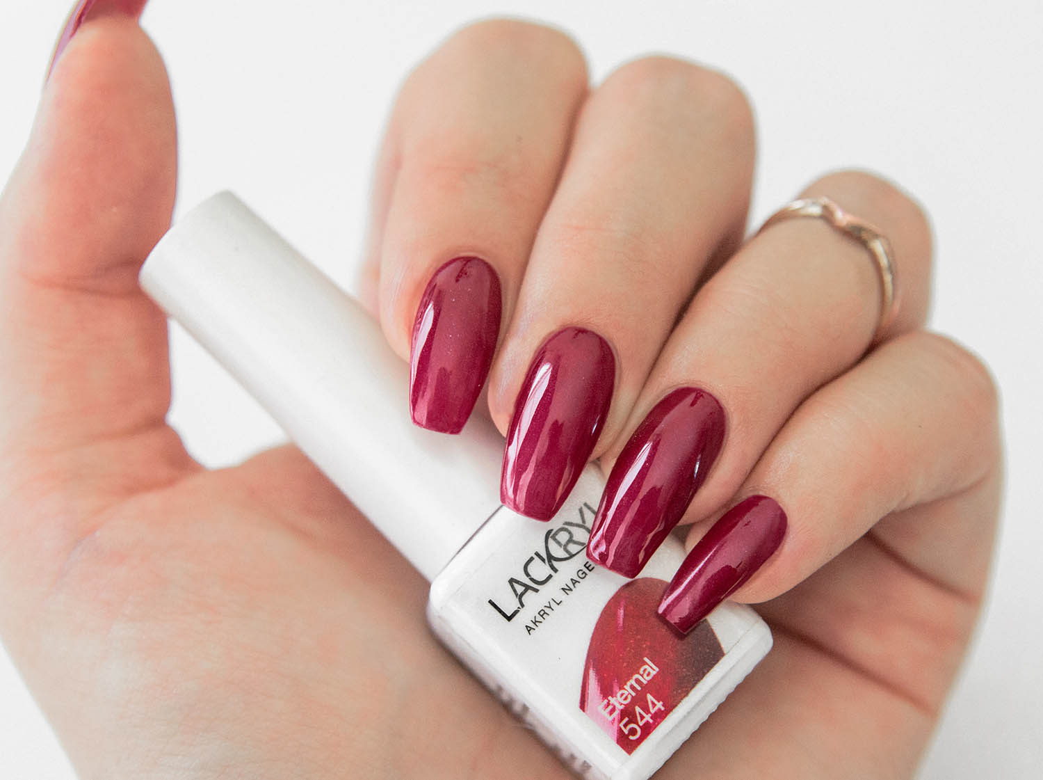 Lackryl Acrylic Nail Polish Eternal - Red Manicure