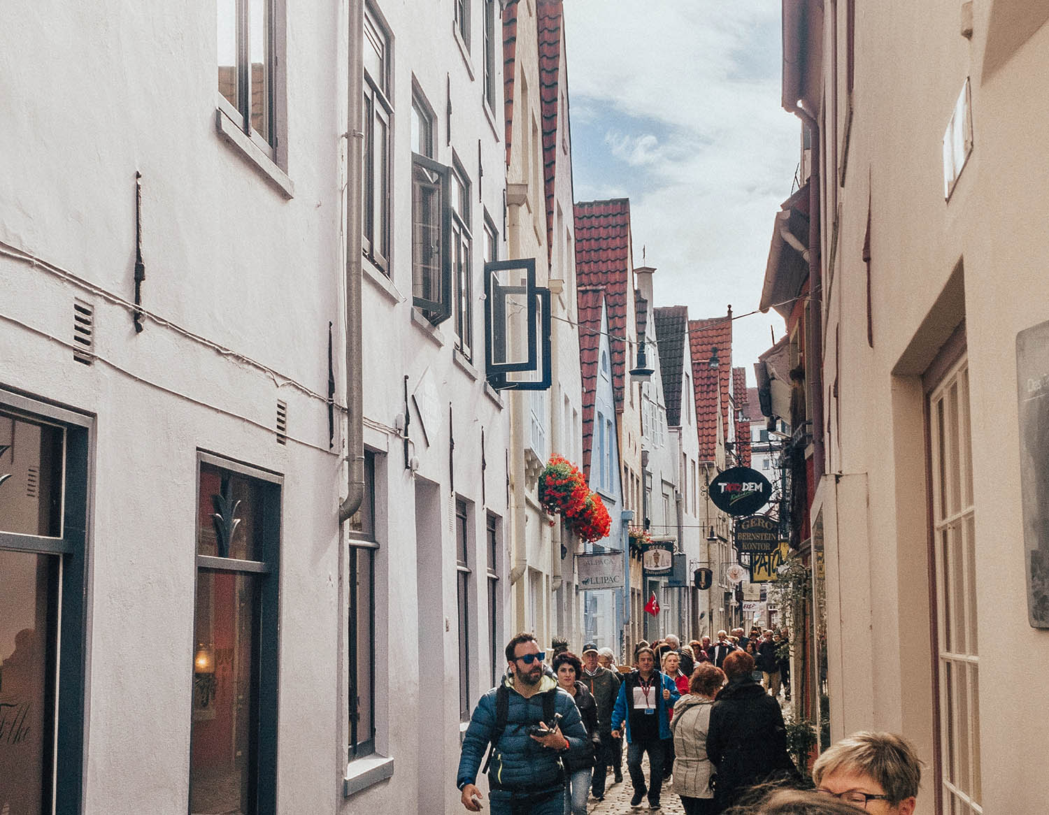 Guided tour through the Schnoor District, Germany