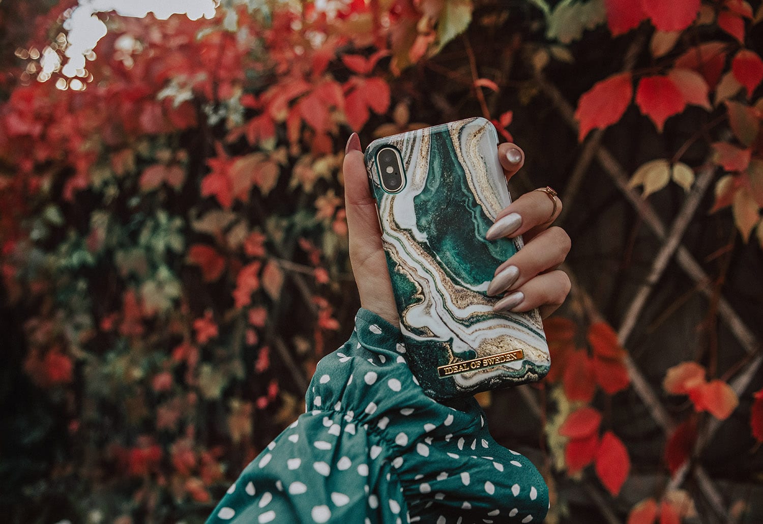 The Hottest Phone Cases this Fall | Golden Jade Marmor from Ideal of Sweden