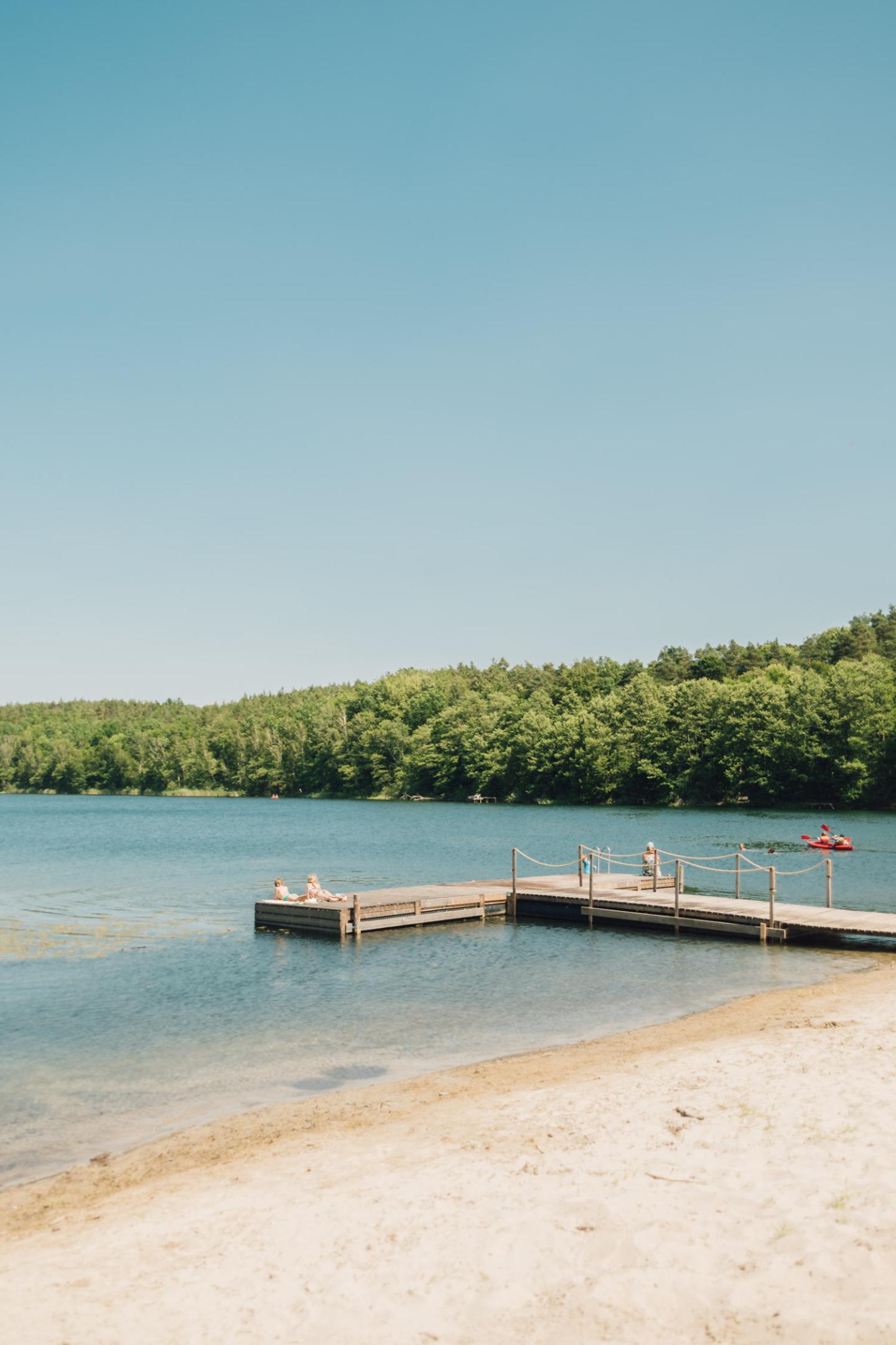 At Lake Jezioro Trzebin, in addition to a sandy beach, there are both canoe and paddle boat rentals.