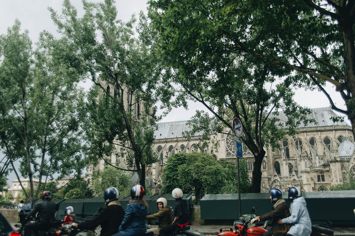 Retro Tour sidecars in Paris