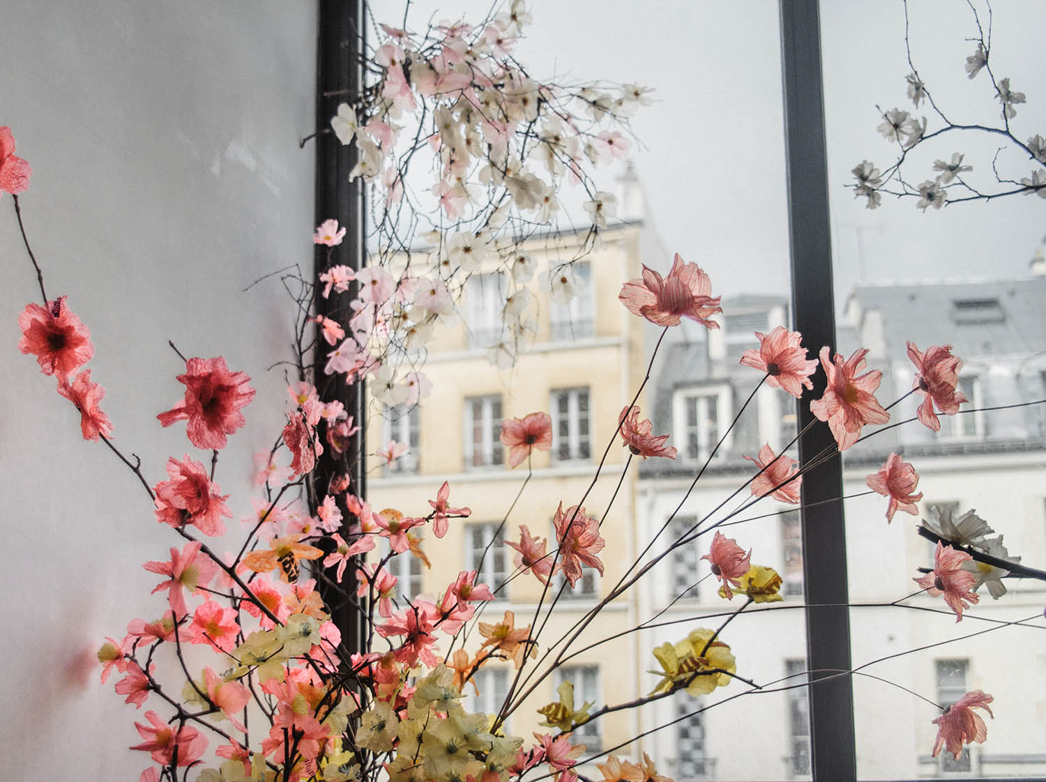 Beautiful floral creations by William Amor at Plateau, Paris