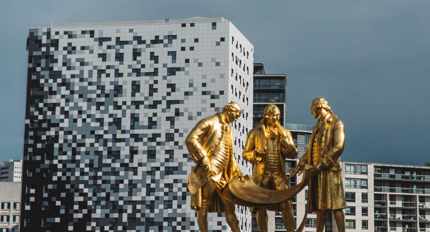 Golden statues in Birmingham