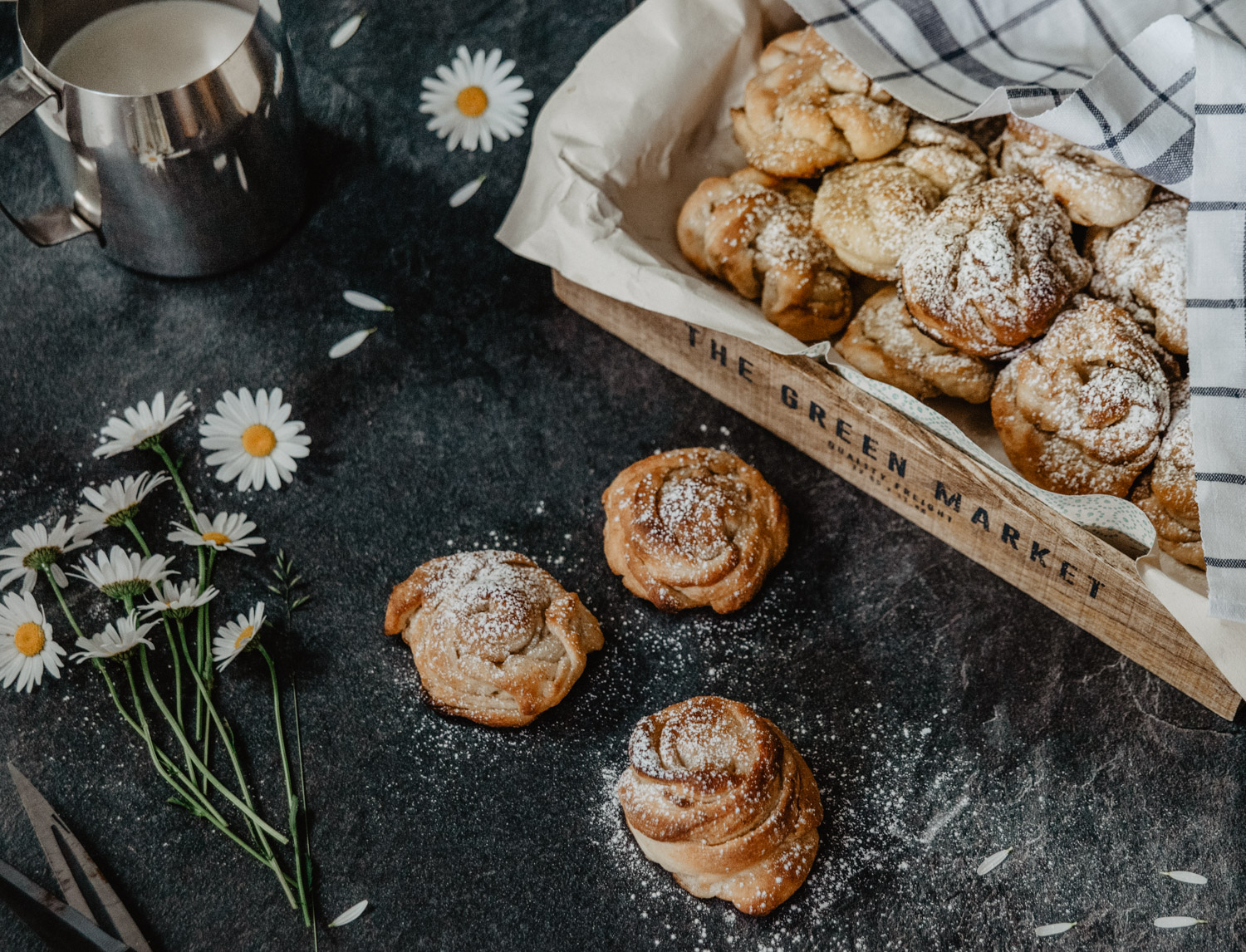 Swedish Recipe: Vegan Cardamom Rolls