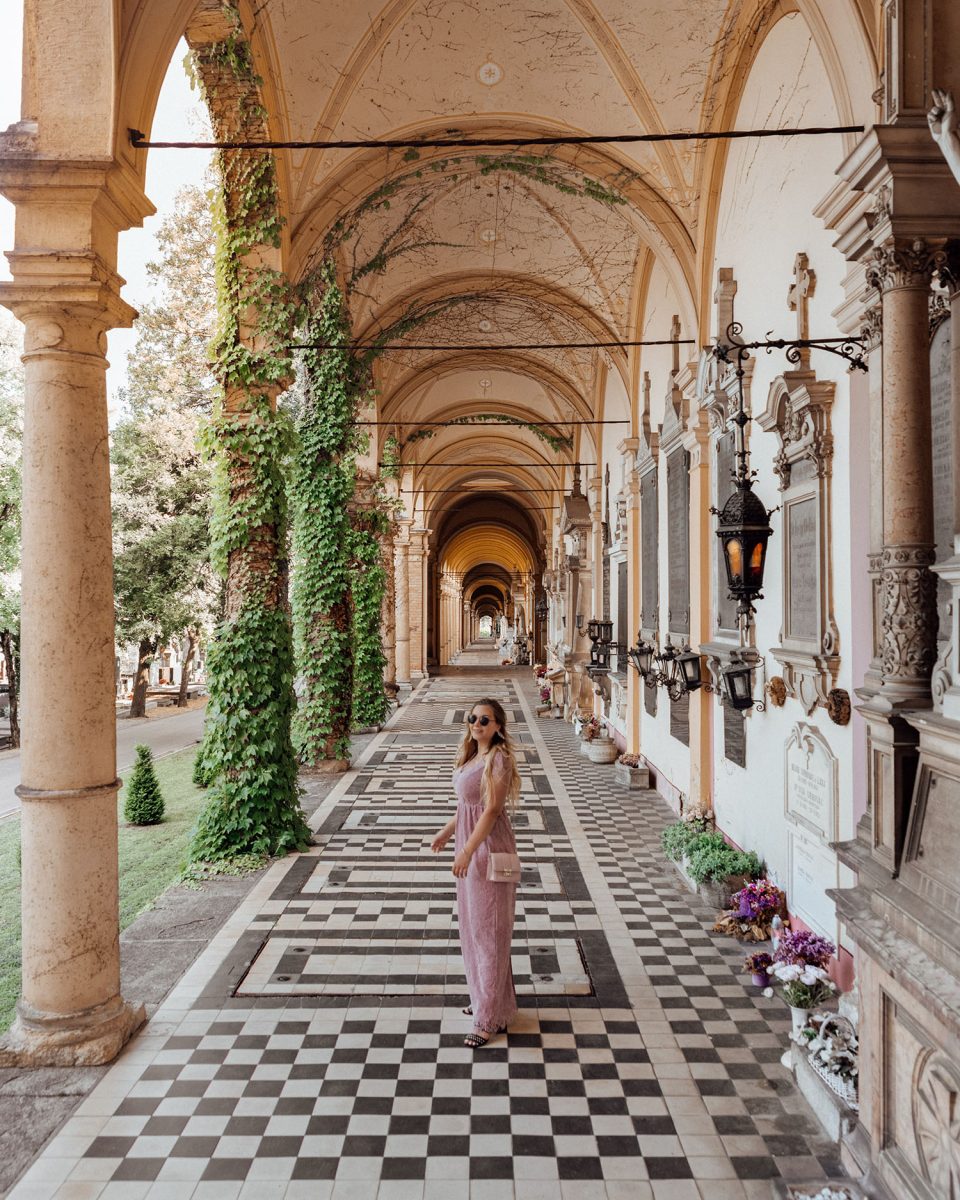 Adaras at Mirogoj Cemetary, Zagreb