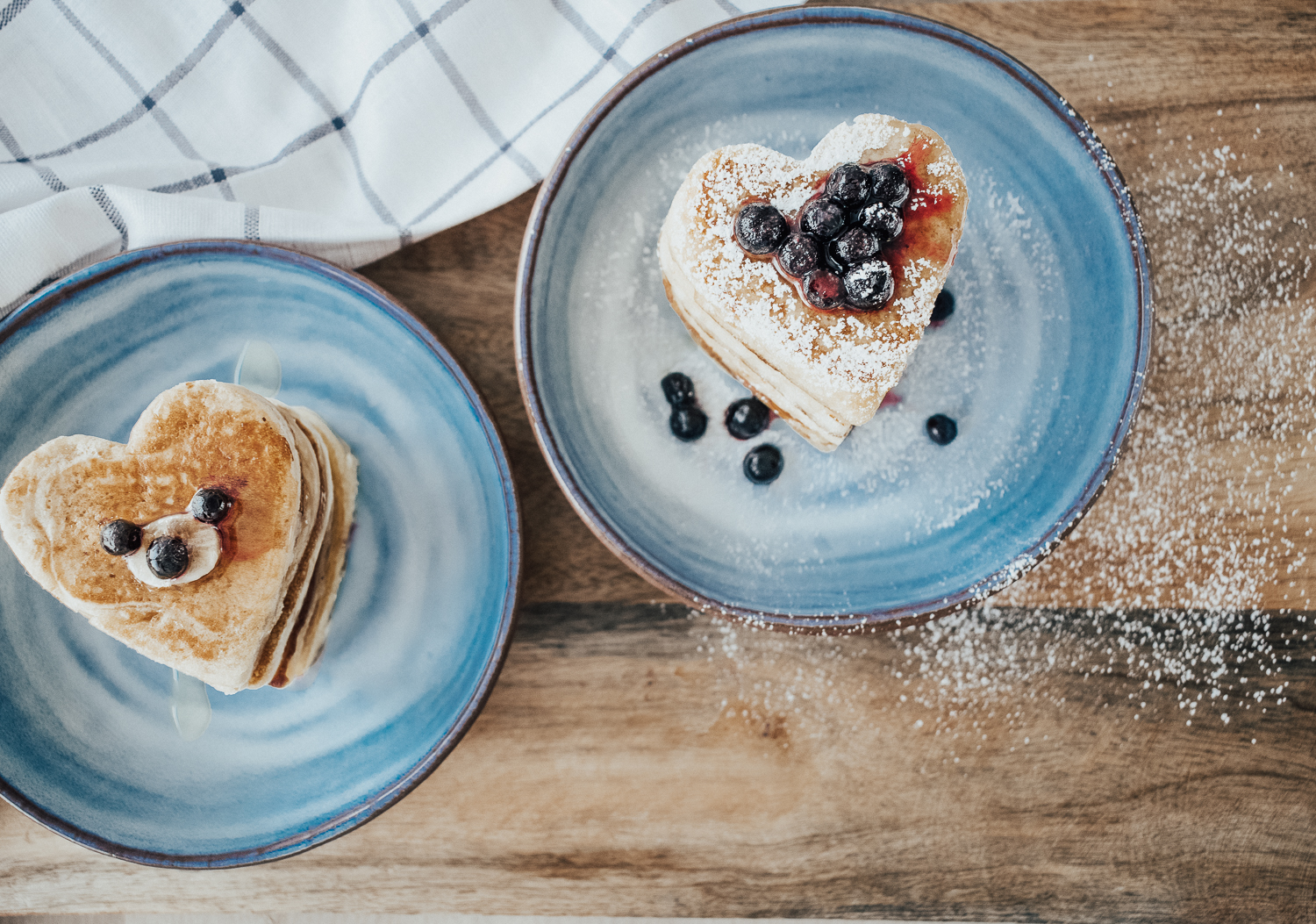 Super Simple & Cute Gluten-Free Vegan Pancakes with Applesauce