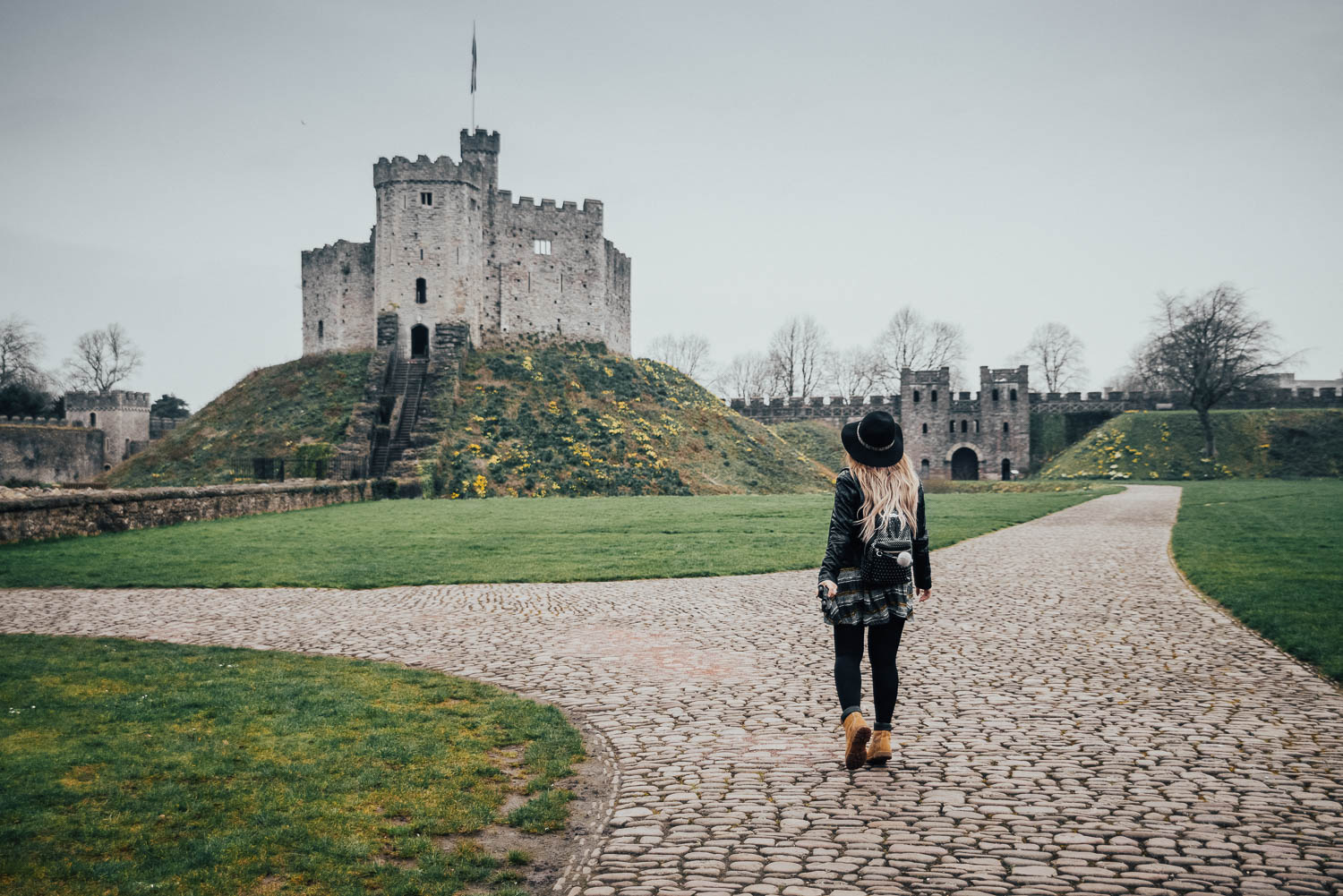 Adaras by Cardiff Castle, Wales