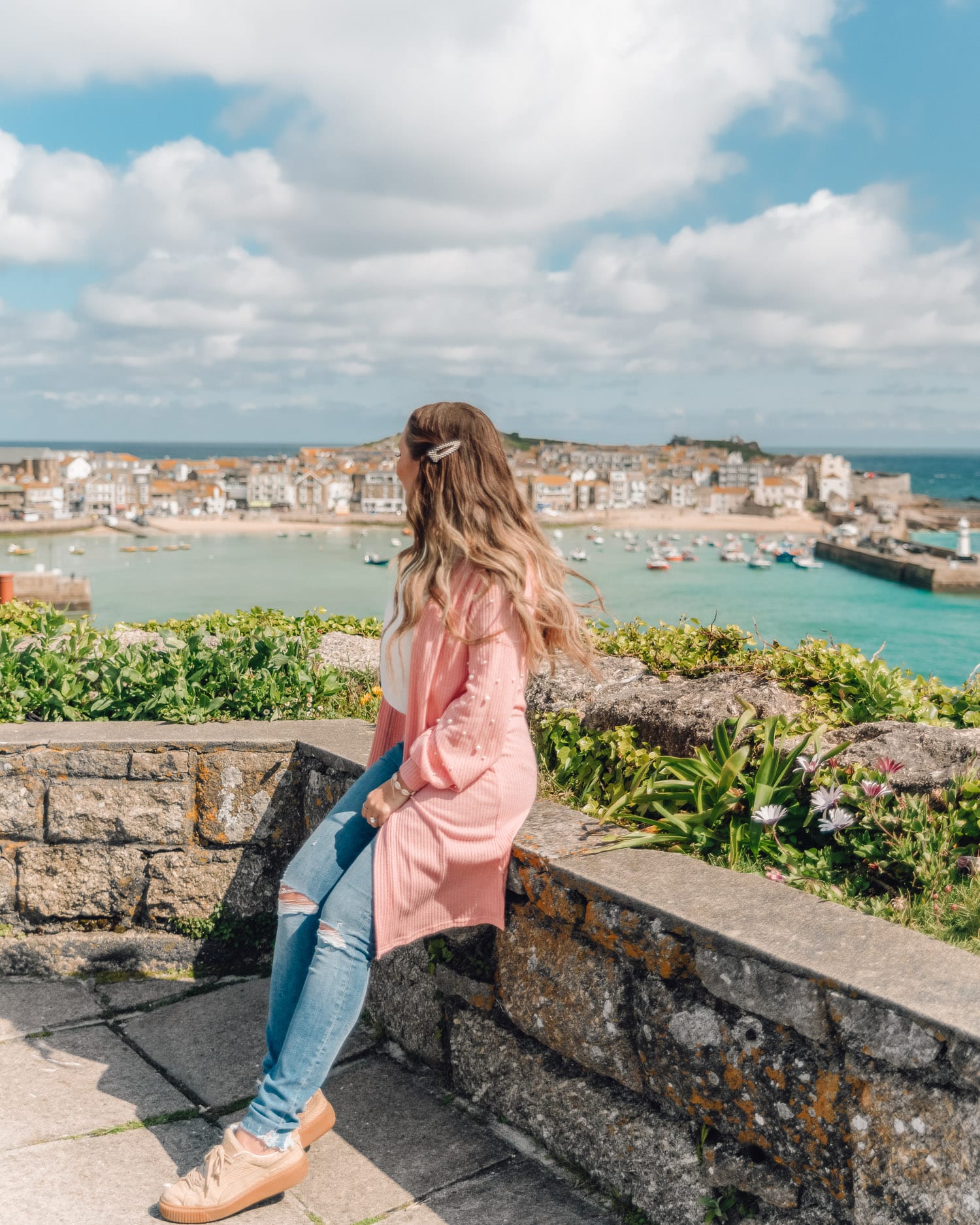 Beautiful viewpoint for photos in St Ives | Most Instagrammable Places in Cornwall, UK