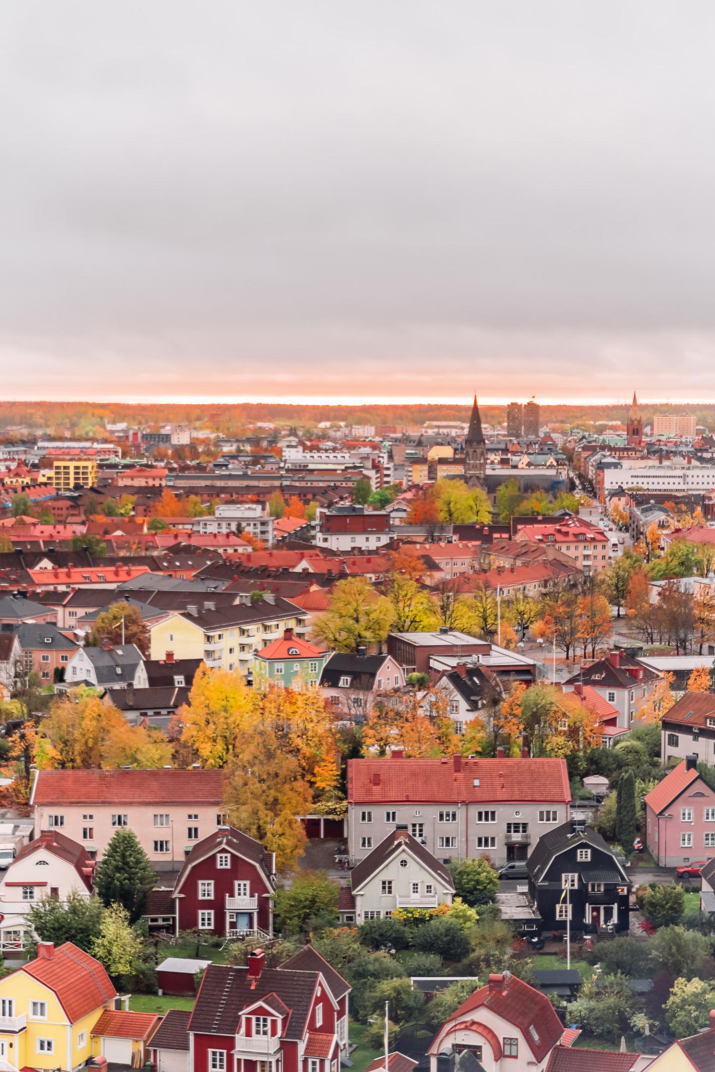 Beautiful views of Örebro from the iconic water tower Svampen