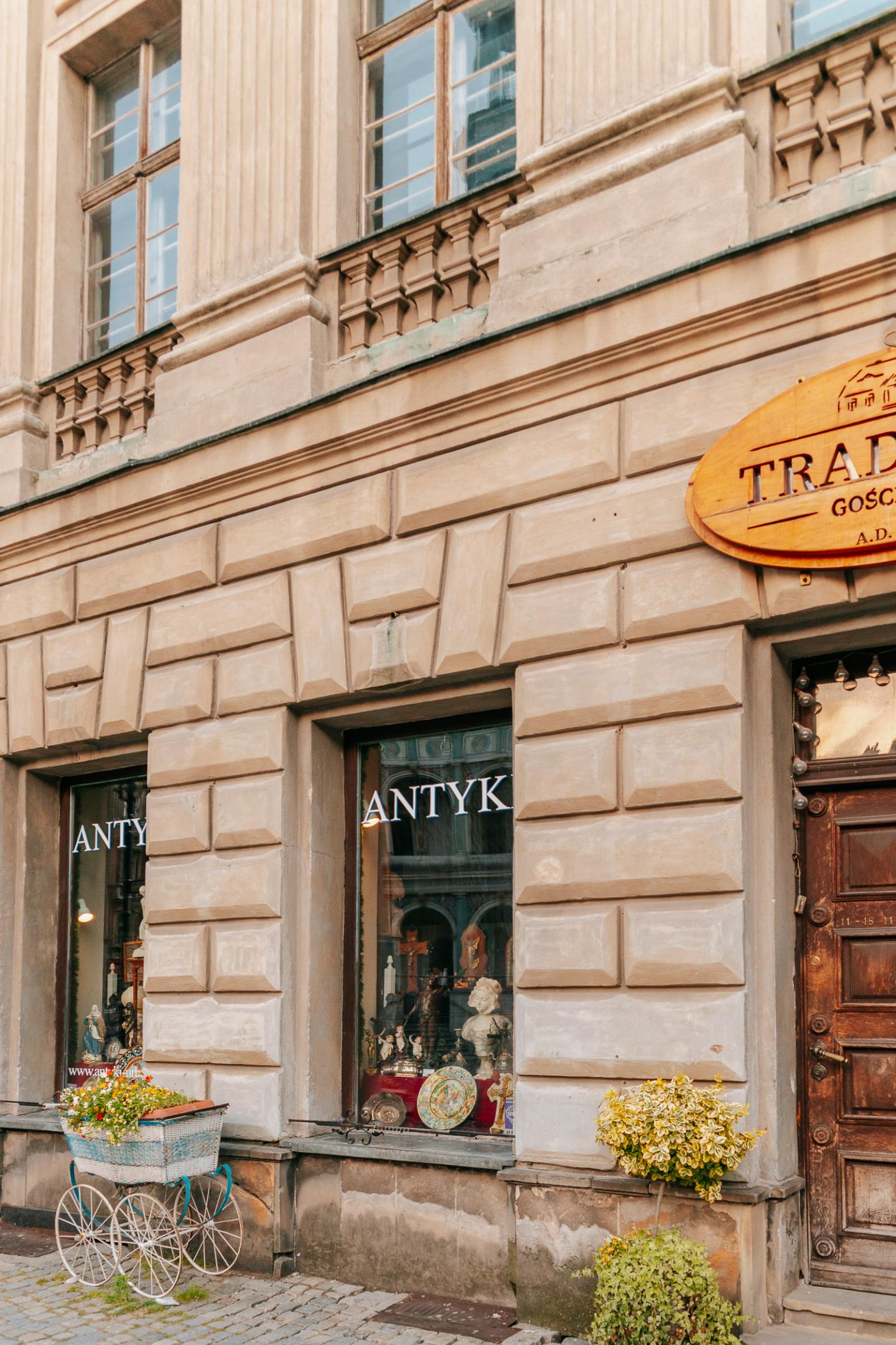 Antique shop in Stary Rynek, Poznań.