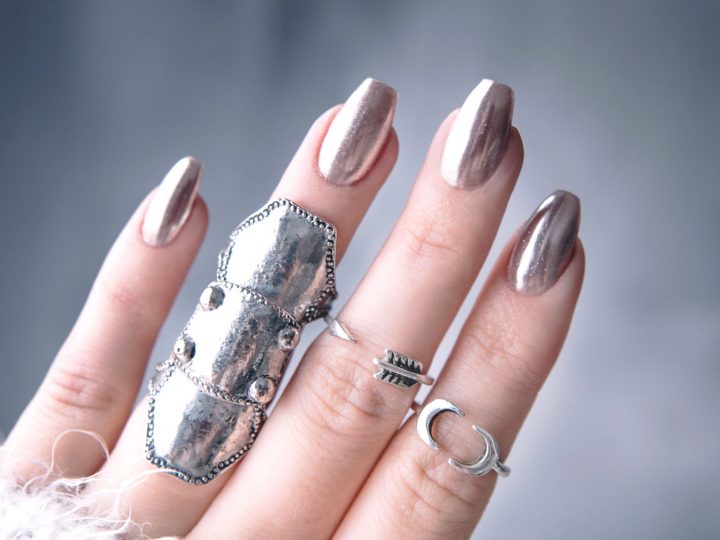 Chrome Nails Tutorial - DIY: Chromenaglar med Lackryl