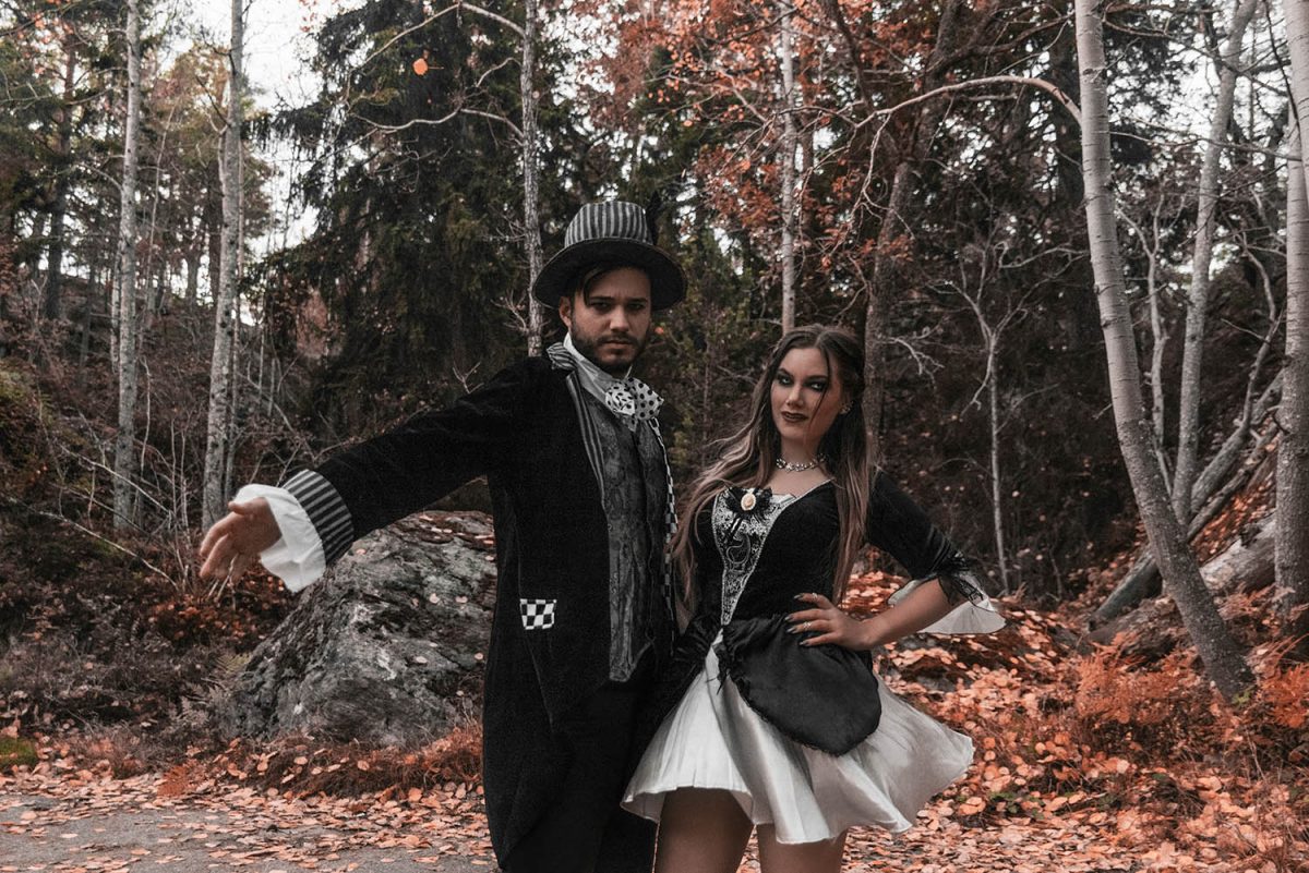 100+ Couple Costume Ideas The Ultimate Halloween Guide • ADARAS Blogazine