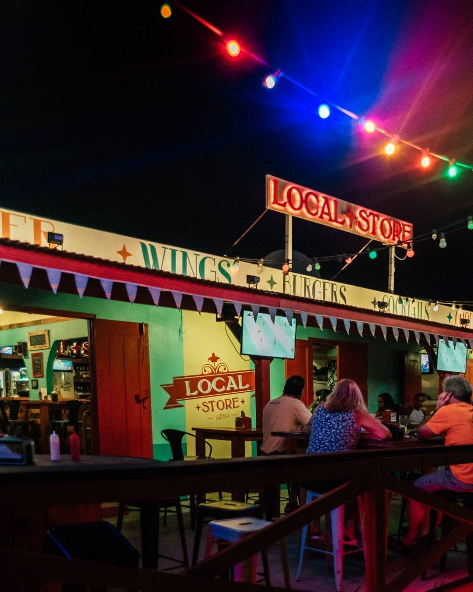 Local Store - Restaurant in Aruba