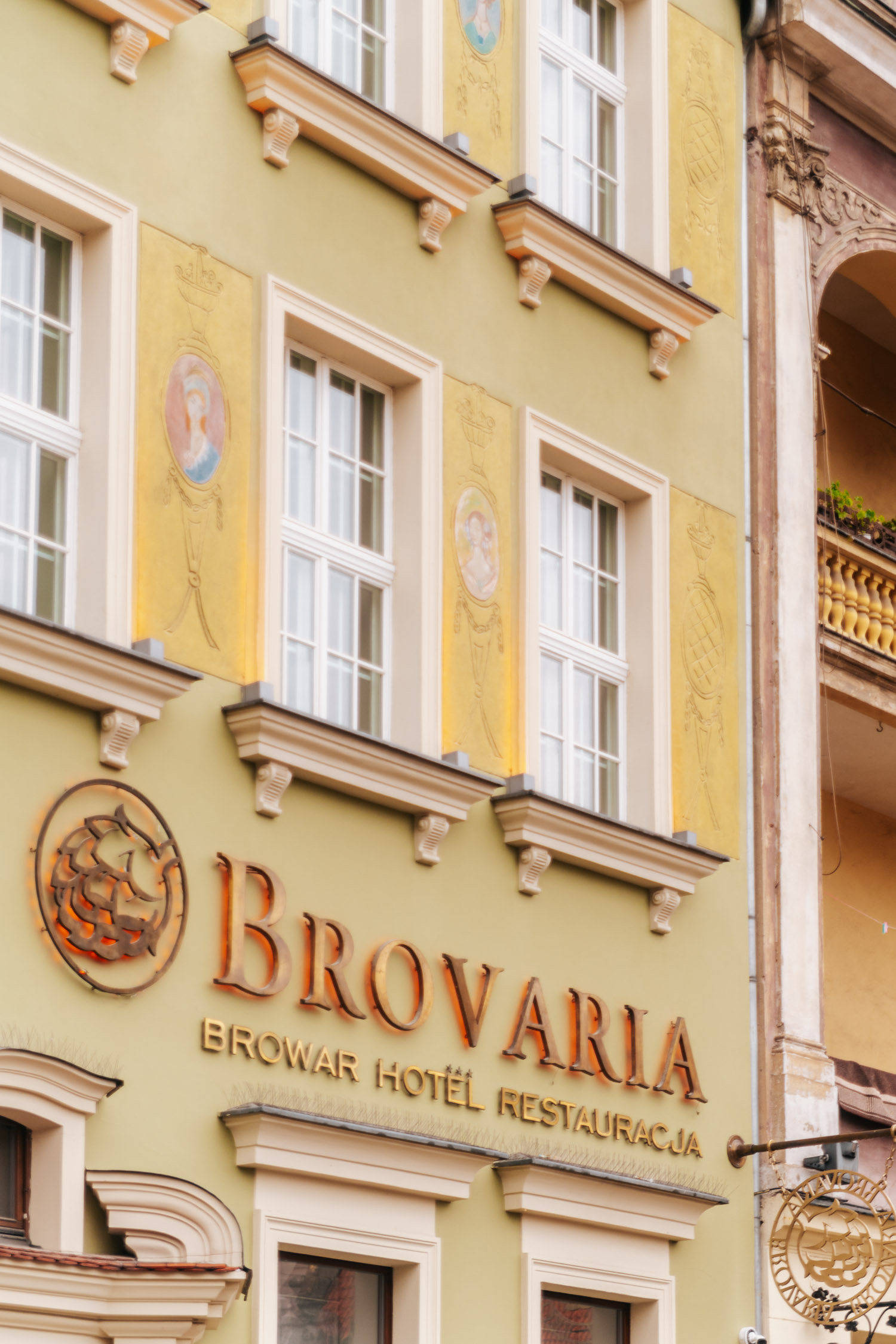 Brovaria restaurant brewery, The Old Town.